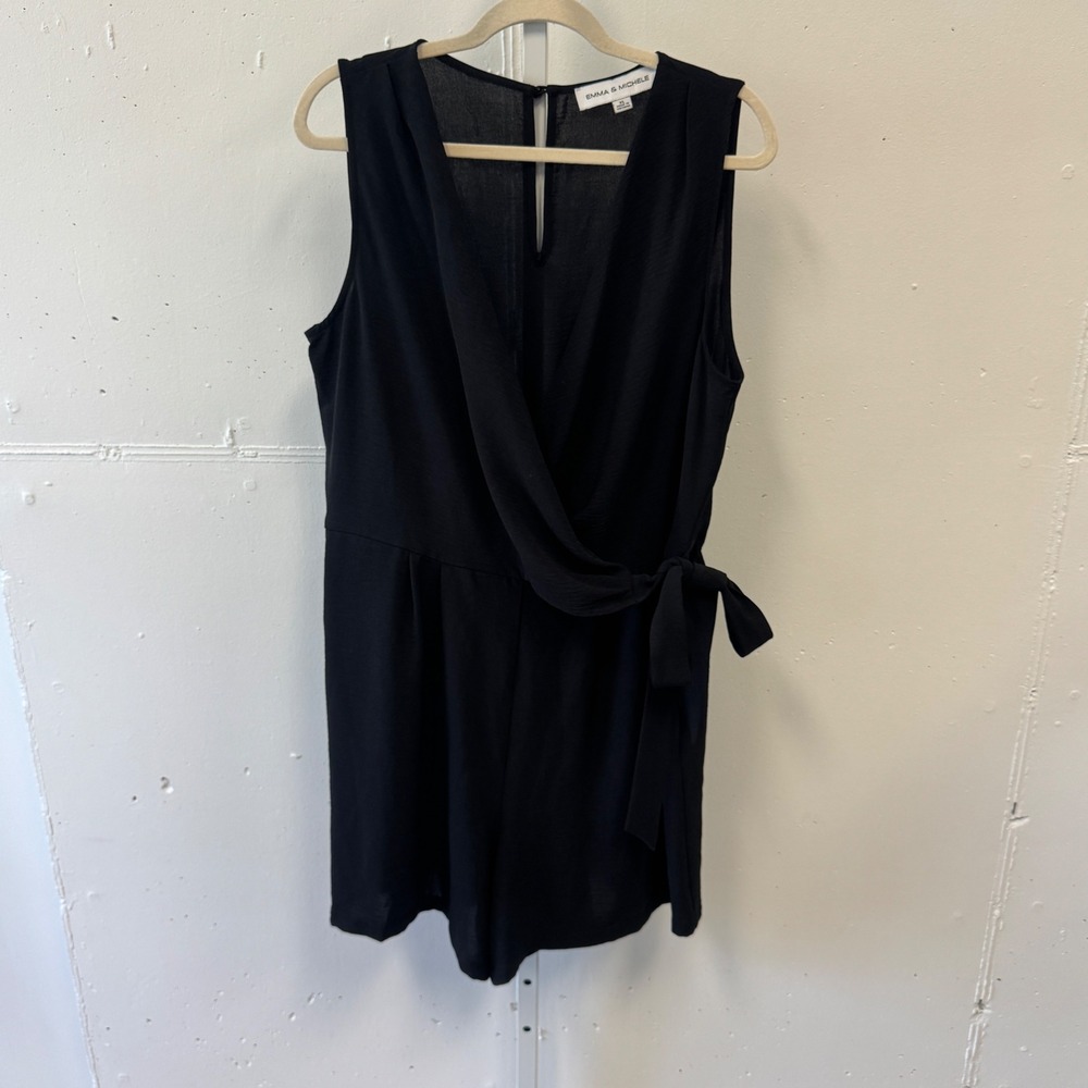 Emma & Michele Womens Sleeveless Wrap Front Tie Waist Romper XL Minimalist Black